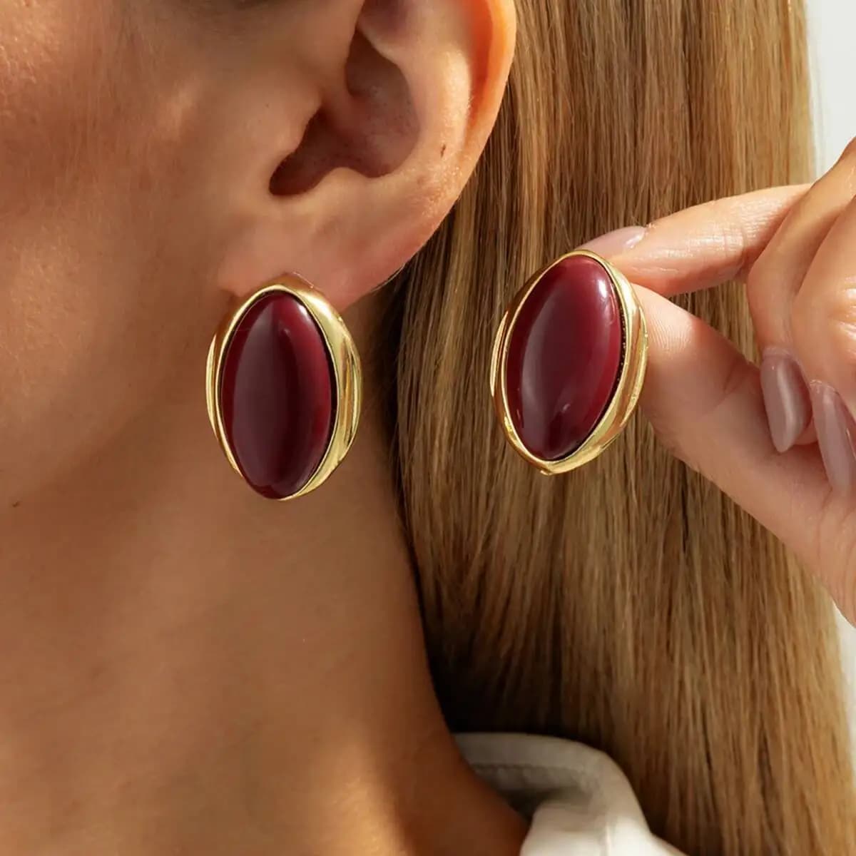 SHIXIN 1 Pair Retro Resin Acrylic Oval Stud Earrings for Women Trendy Gold Color Geometric Earrings Fashion Jewelry Accessories